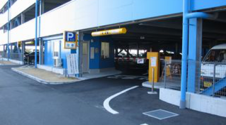 第2駐車場 入口